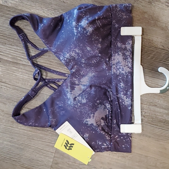 Set of 2 All In Motion Sports Bra Size Medium - Picture 2 of 5